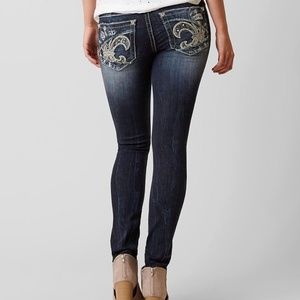Miss Me Skinny Signature jeans